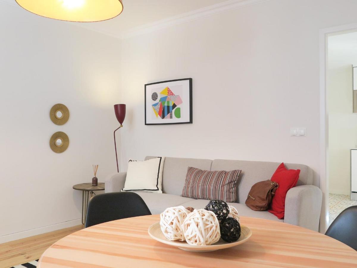 Historic Alfama Apt With Modern Style Lisbon Luaran gambar